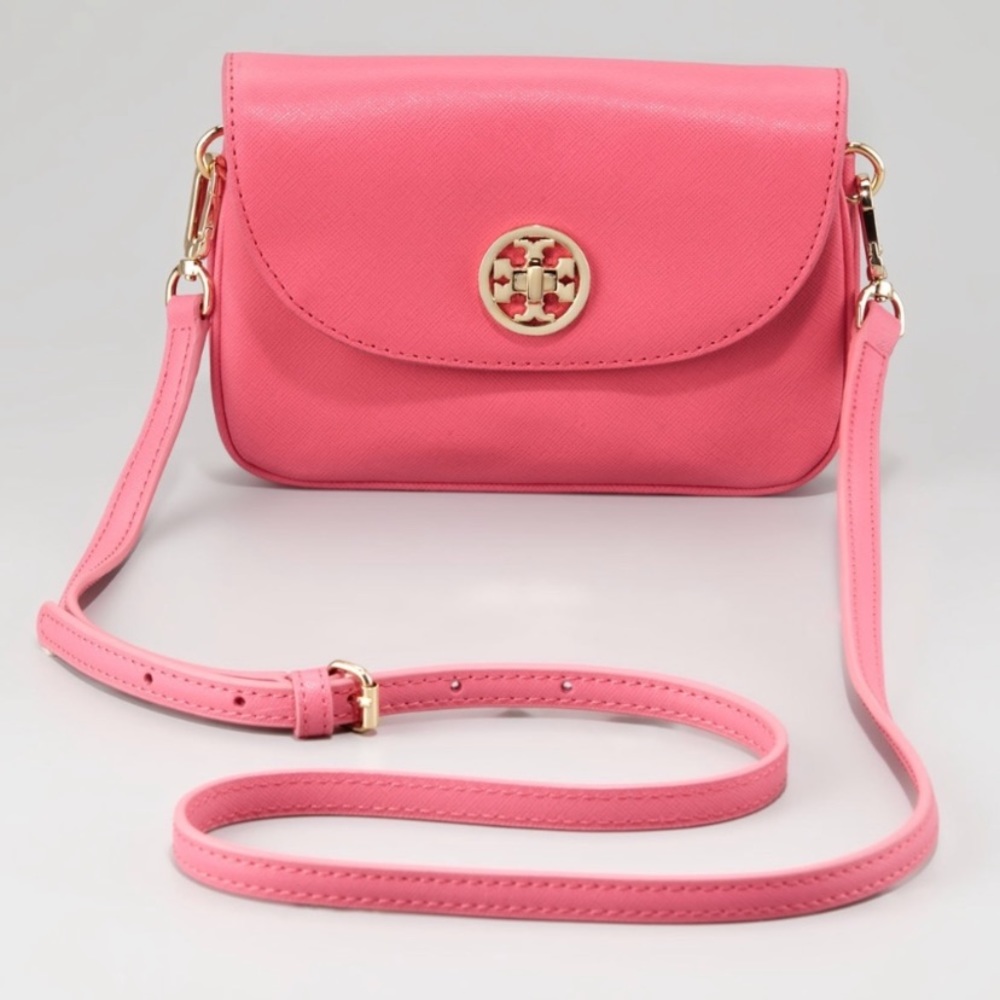 NWOT Pink Robinson Saffino Crossbody Clutch